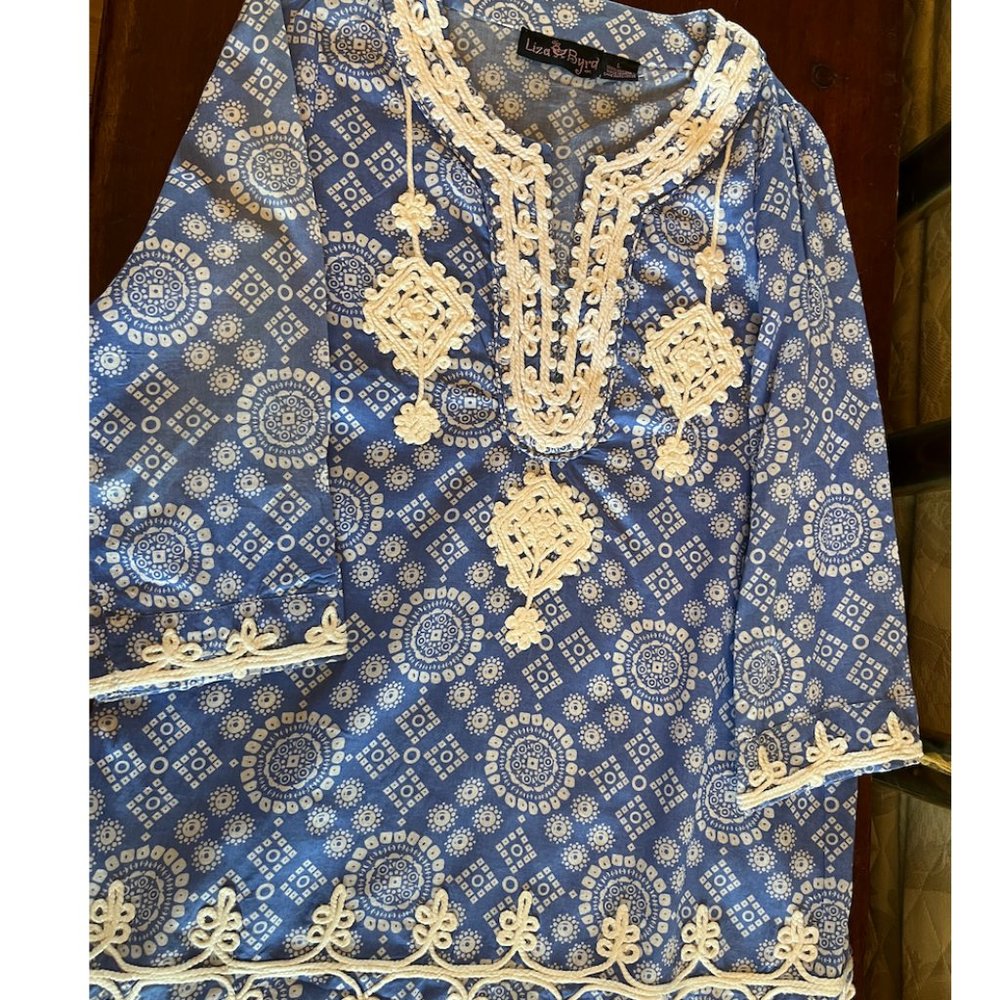 Gorgeous Summer/Spring Liza Byrd Tunic